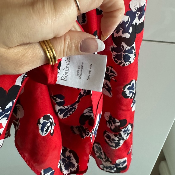 REALISATION PAR OZZIE DRESS - Picture 9 of 11